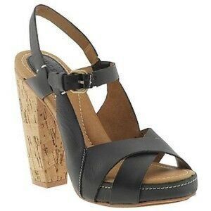 Fossil Women's Ruth Platform Sandal (7, Black)